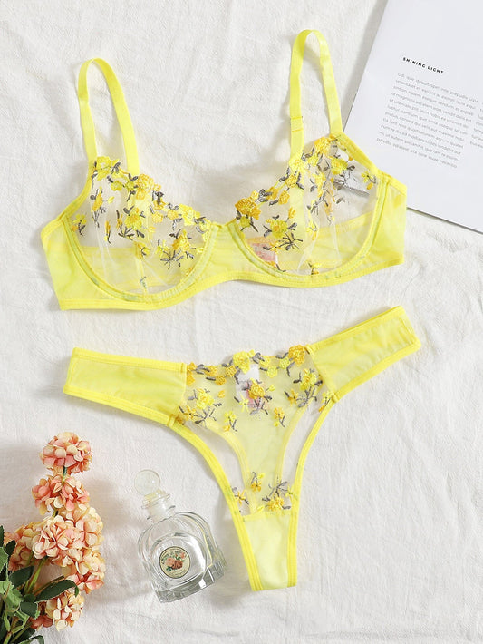 Ensemble soutien-gorge et string fleuris transparents Lila